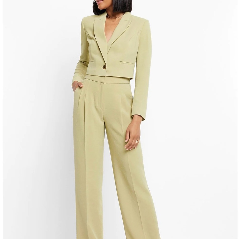 NEW EXPRESS ELM PEAK LAPEL ONE BUTTON CROPPED BLAZER SZ S SMALL